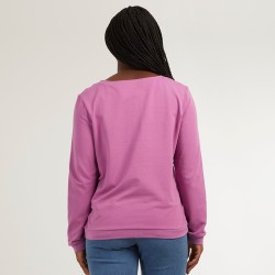 Ellie sweatshirt pattern will bring flair to your casual wardrobe.